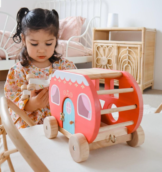 Qtoys Shape Sorting Horse Cart
