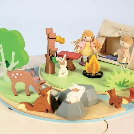 Tenderleaf Wildlife Camping Playset - image 2
