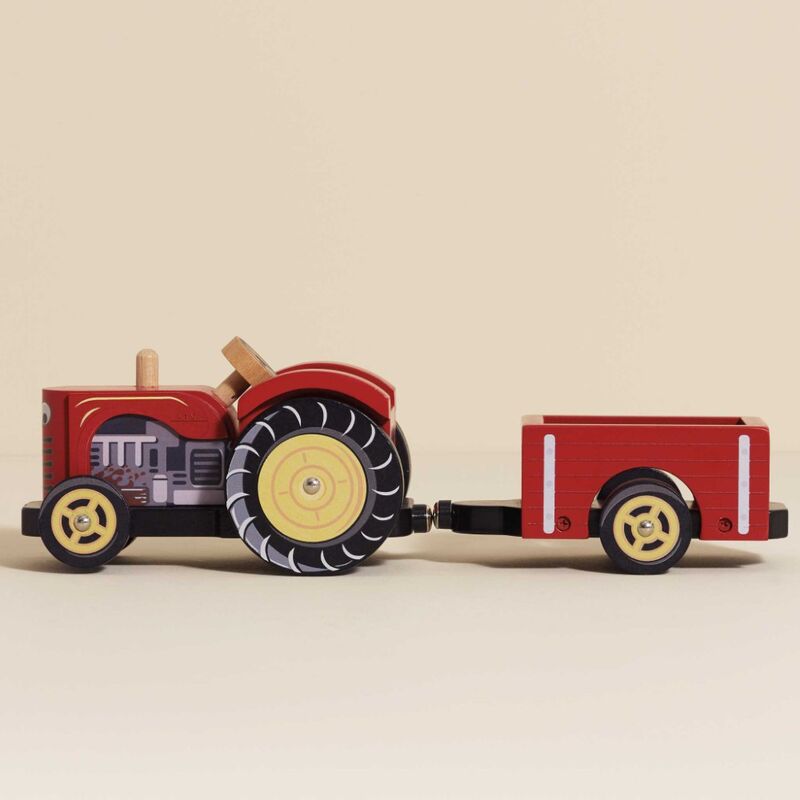 Le Toy Van Farmyard Tractor Le Toy Van Farmyard Tractor