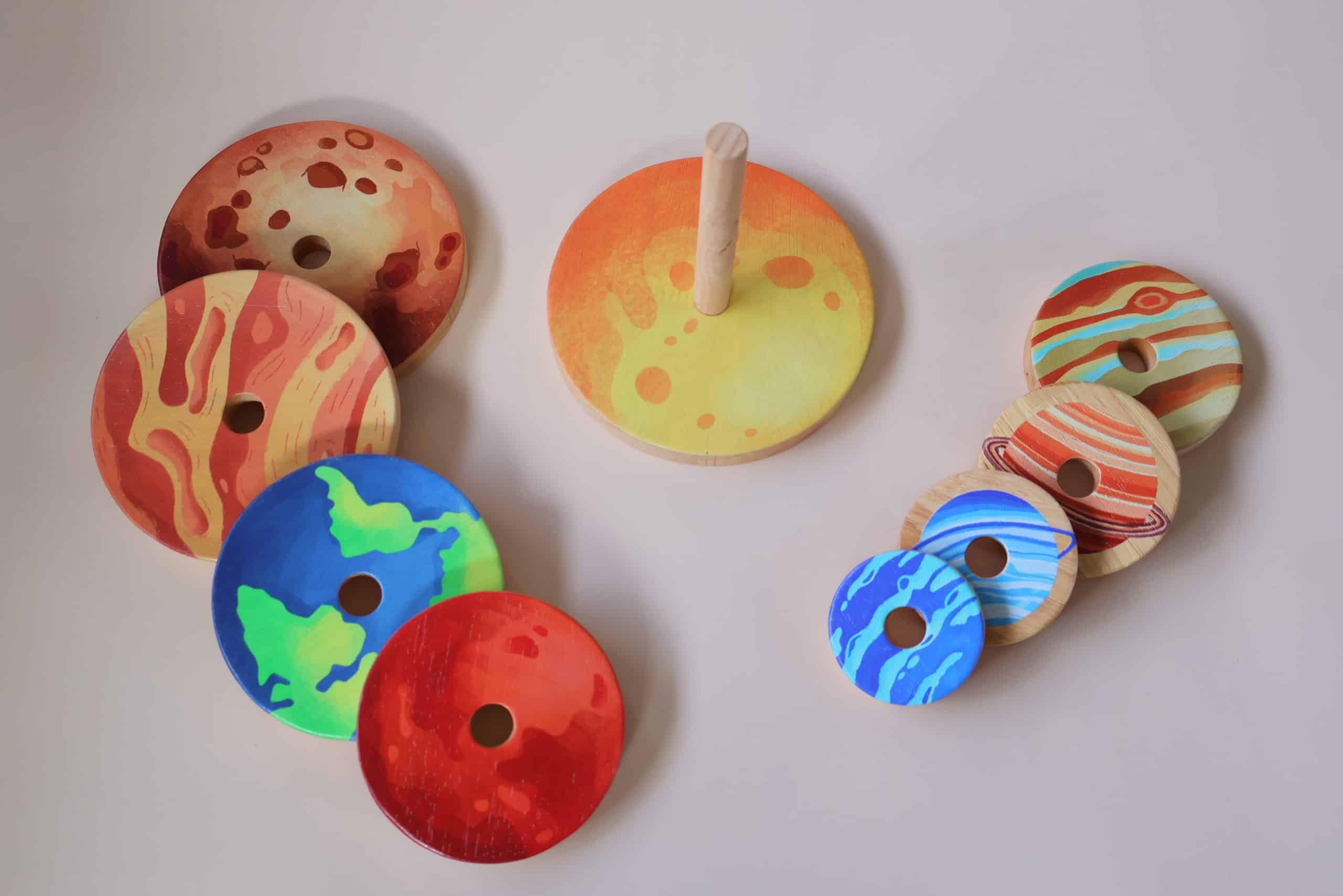 Qtoys Stacking Planets