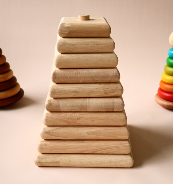 Qtoys Natural Square Stacker 2