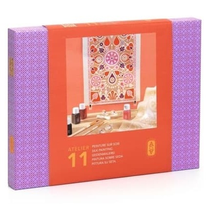 Djeco Atelier 11 - Floral Silk Scarf Painting Kit 9