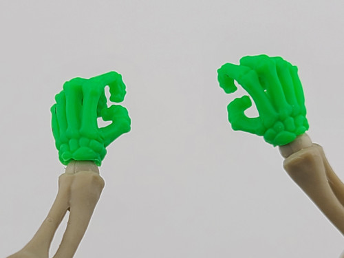 Green Pirate Skeleton Hands - 1:12 Scale - Epic HACKS