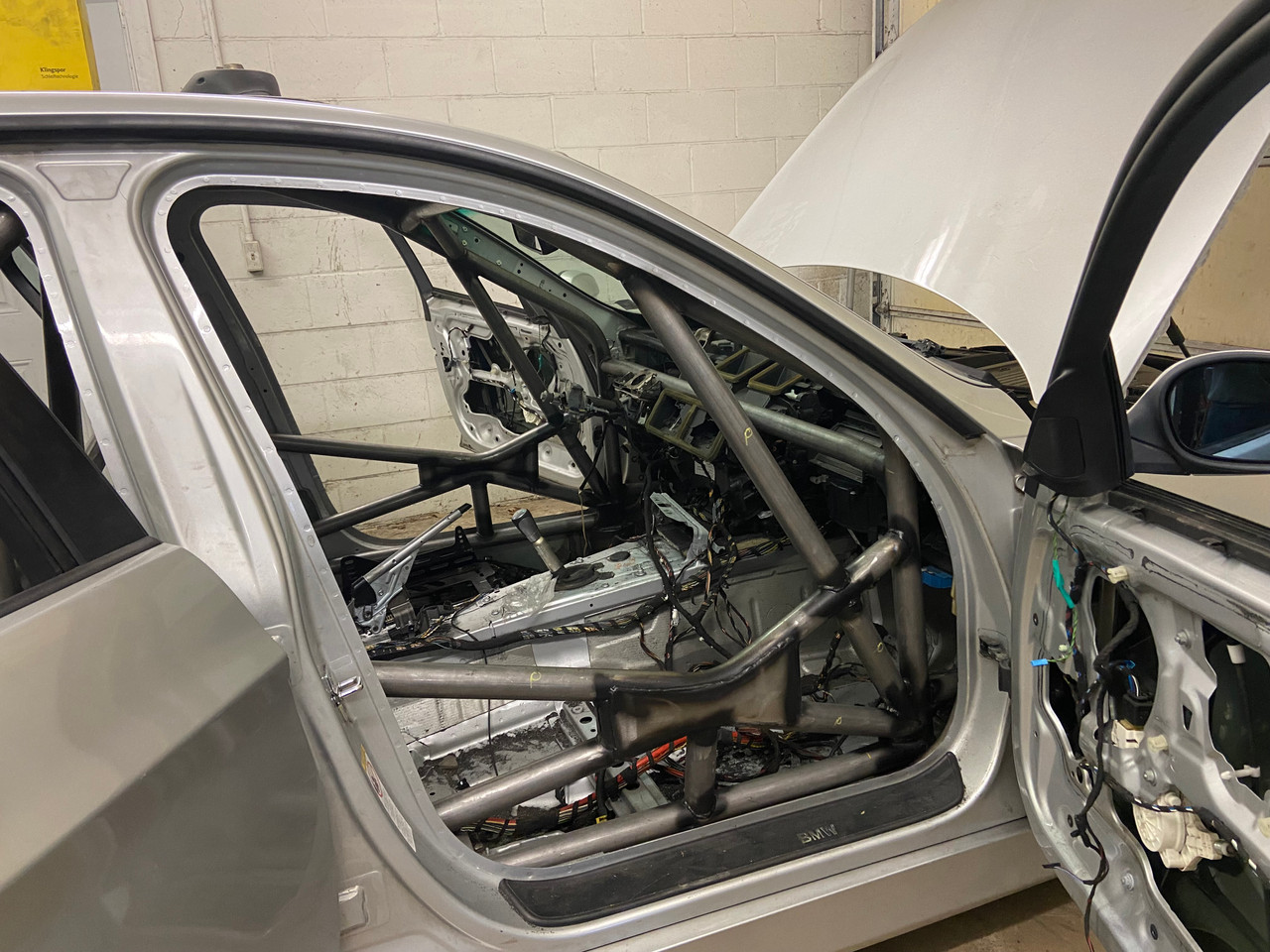 BMW E90 Sedan BMW Roll Cage