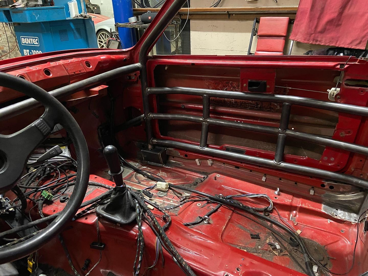 BMW E30 Roll Cage Fabrication