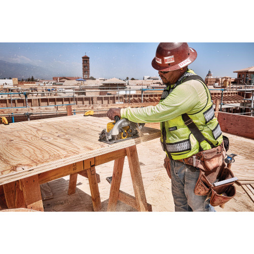 DEWALT DCS577B - 60V MAX Flexvolt 7-1/4" Worm Drive Style Saw - Tool Only