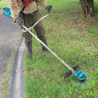 Makita UR002GZ - 40V max XGT Li-Ion BL Line Trimmer (Bike Handle)