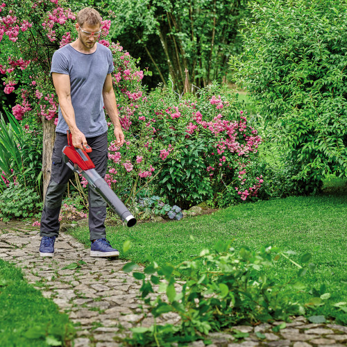 Einhell 3433556 - 18V Cordless 395 CFM Leaf Blower - Brushless Motor - GP-LB 18/200 Li BL-Solo (Tool Only)