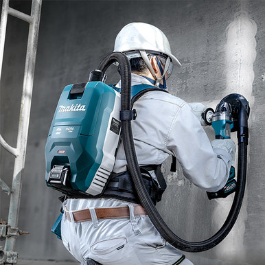 Makita VC009GZ02 - 40V max XGT Cordless Brushless 2.0L Backpack Vacuum Cleaner w/AWS & HEPA Filter (Tool Only)
