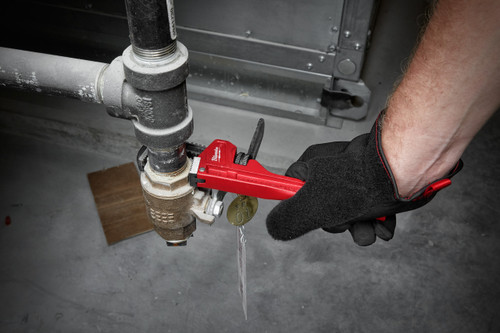 Milwaukee 48-22-7108 - 8 in. Steel Pipe Wrench