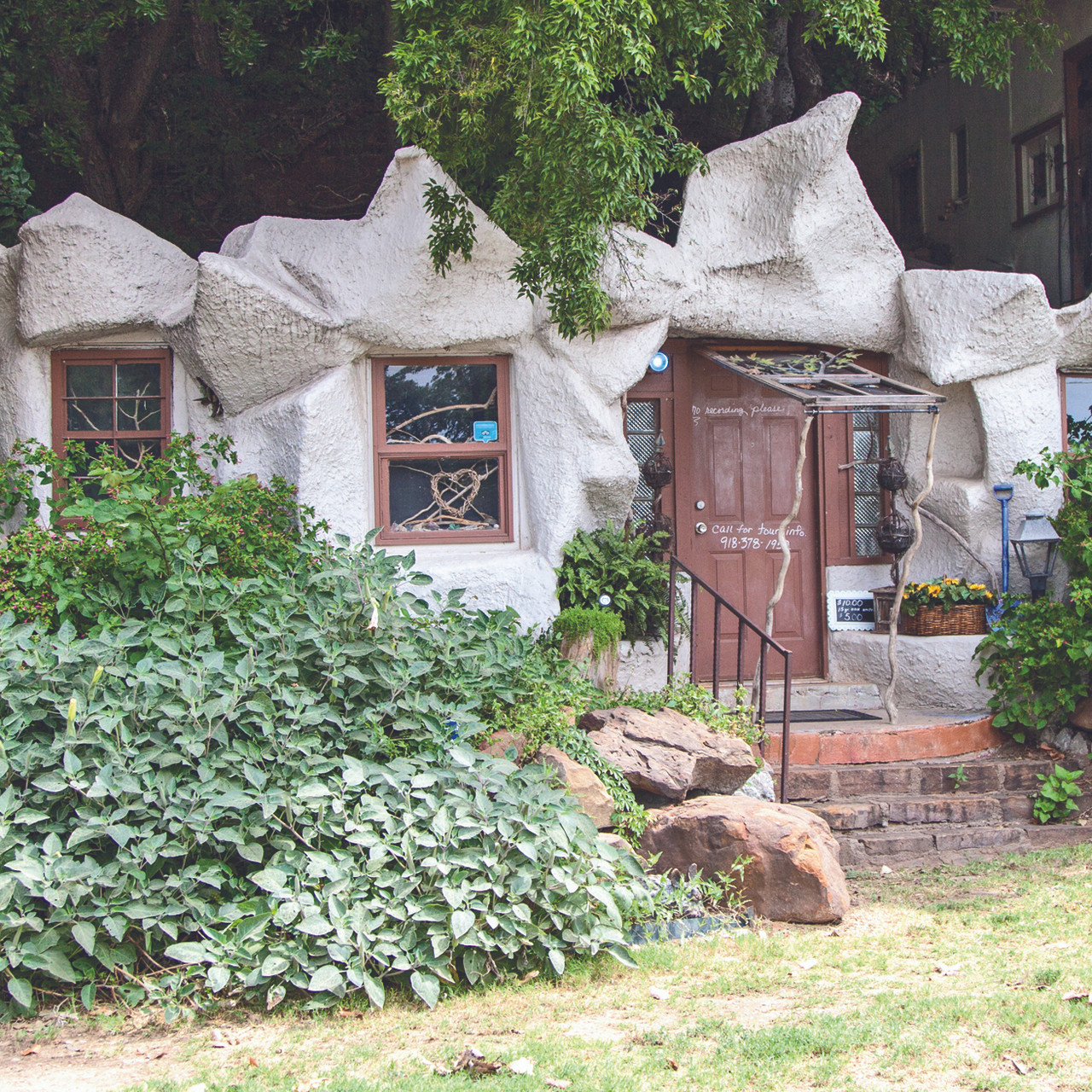 The Cave House - Linda Collier