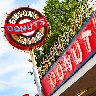 Gibson's Donuts in Memphis, TN