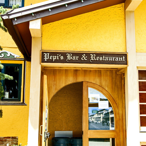 Pepis Bar & Restaurant is a classic restaurant to visit in Vail. Open since 1964, Pepis specializes in all things related to Austrian cuisine.