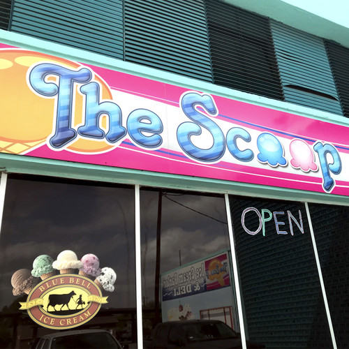 scoops ice cream parlor