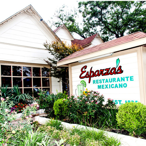 This 19th-century house hosts popular Tex-Mex eats and well-known margaritas. With TV sports-viewing in the bar, this modern eatery offers something to everyone. Being a part of downtown Grapevine for years, Esparzas warm and embracive attitude keeps locals and visitors coming back for more.