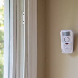 Sabre Motion Alarm with 4 Digit Keypad