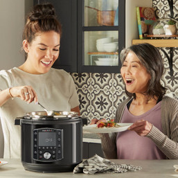 Instant Pot Pro 6 Qt. Multi-Use Pressure Cooker by Instant * 28 Smart Cooking Programs with 5 Favorite Settings