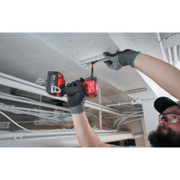 Milwaukee M18 FUEL SURGE 1/4 in. Hex Hydraulic Driver Kit with (2) Batteries and Charger