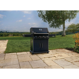 Napoleon Rogue 525 4-Burner Propane Gas Grill in Black with Stainless Steel Grids