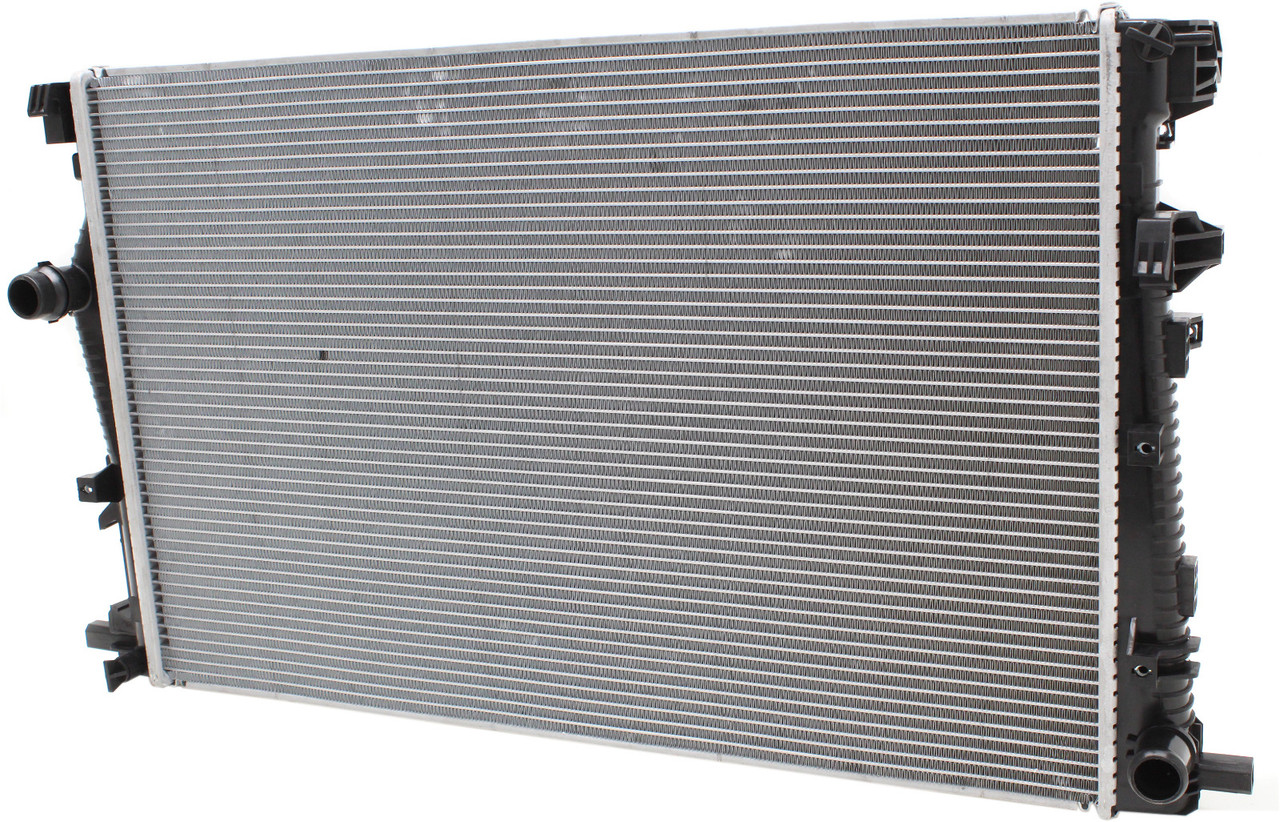 CHEROKEE 14-18 RADIATOR, 2.4L/3.6L, Single Fan