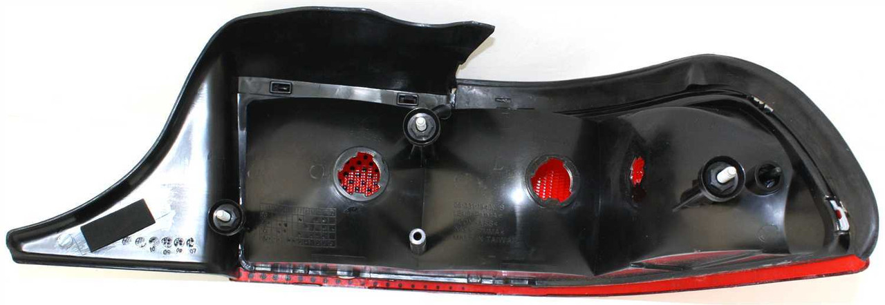 GRAND MARQUIS 95-97 TAIL LAMP LH, Lens and Housing