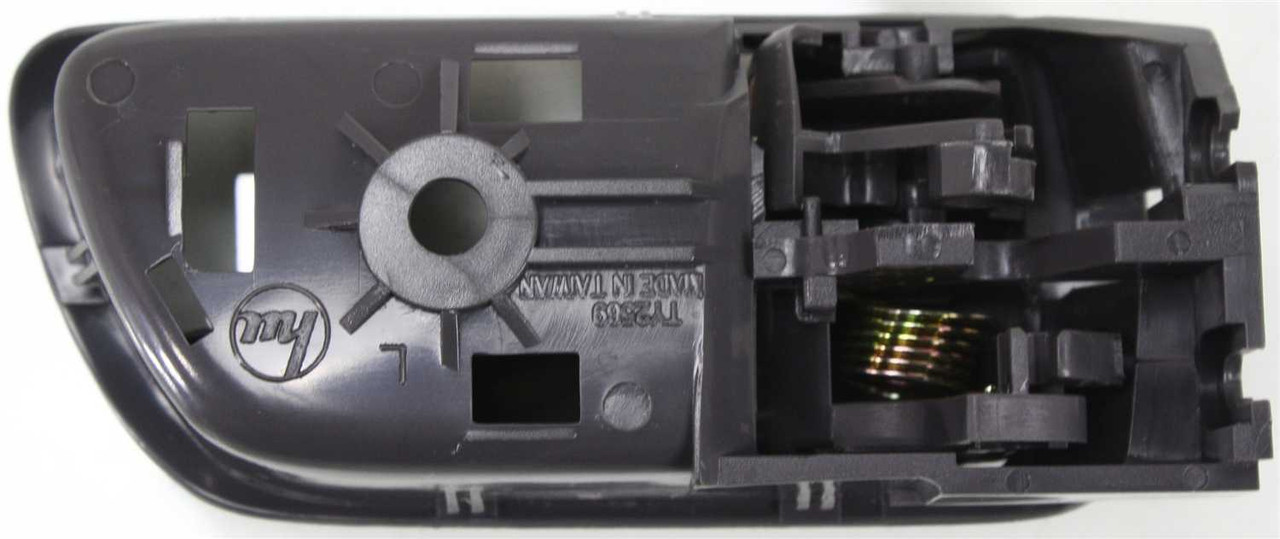 CAMRY 02-06 FRONT INTERIOR DOOR HANDLE LH, Textured Black, Japan/USA Built, Vehicle, (=REAR)