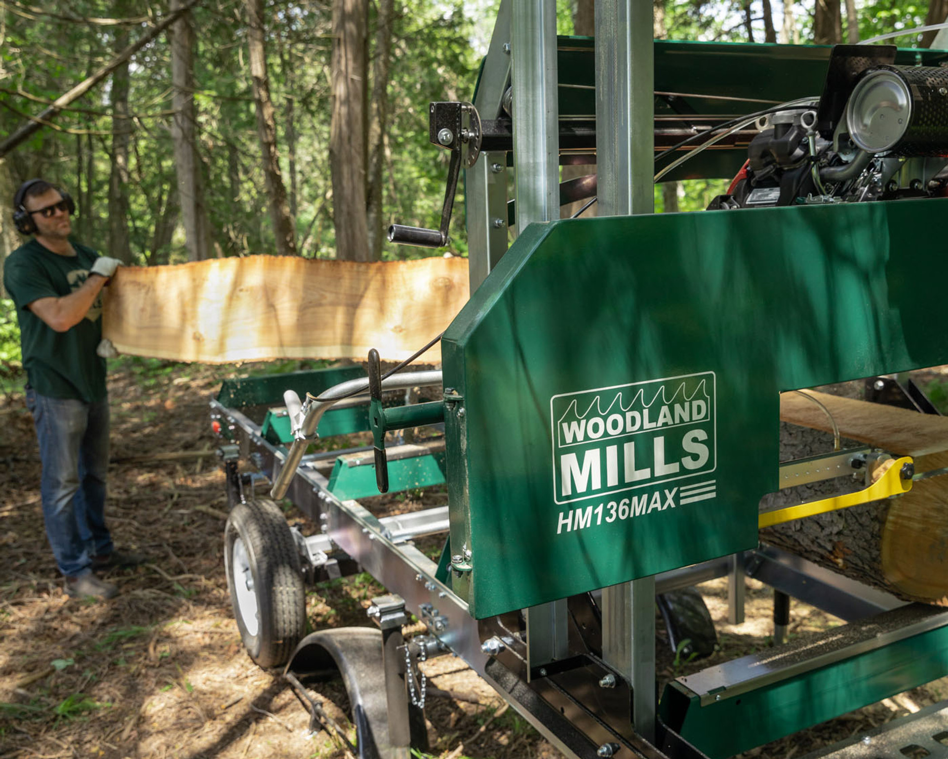 HM136MAX™ Portable Sawmill | Woodland Mills