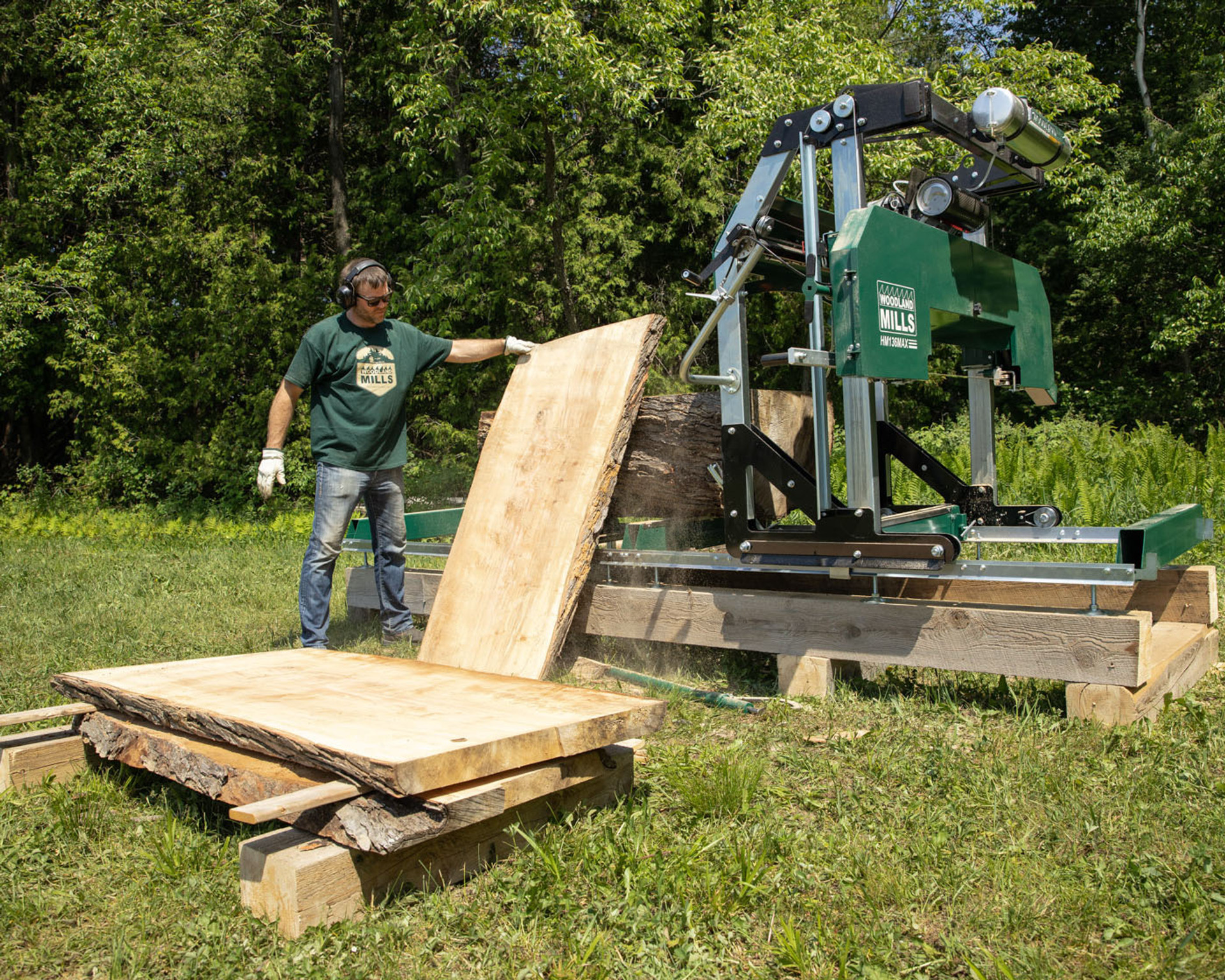 HM136MAX™ Portable Sawmill | Woodland Mills