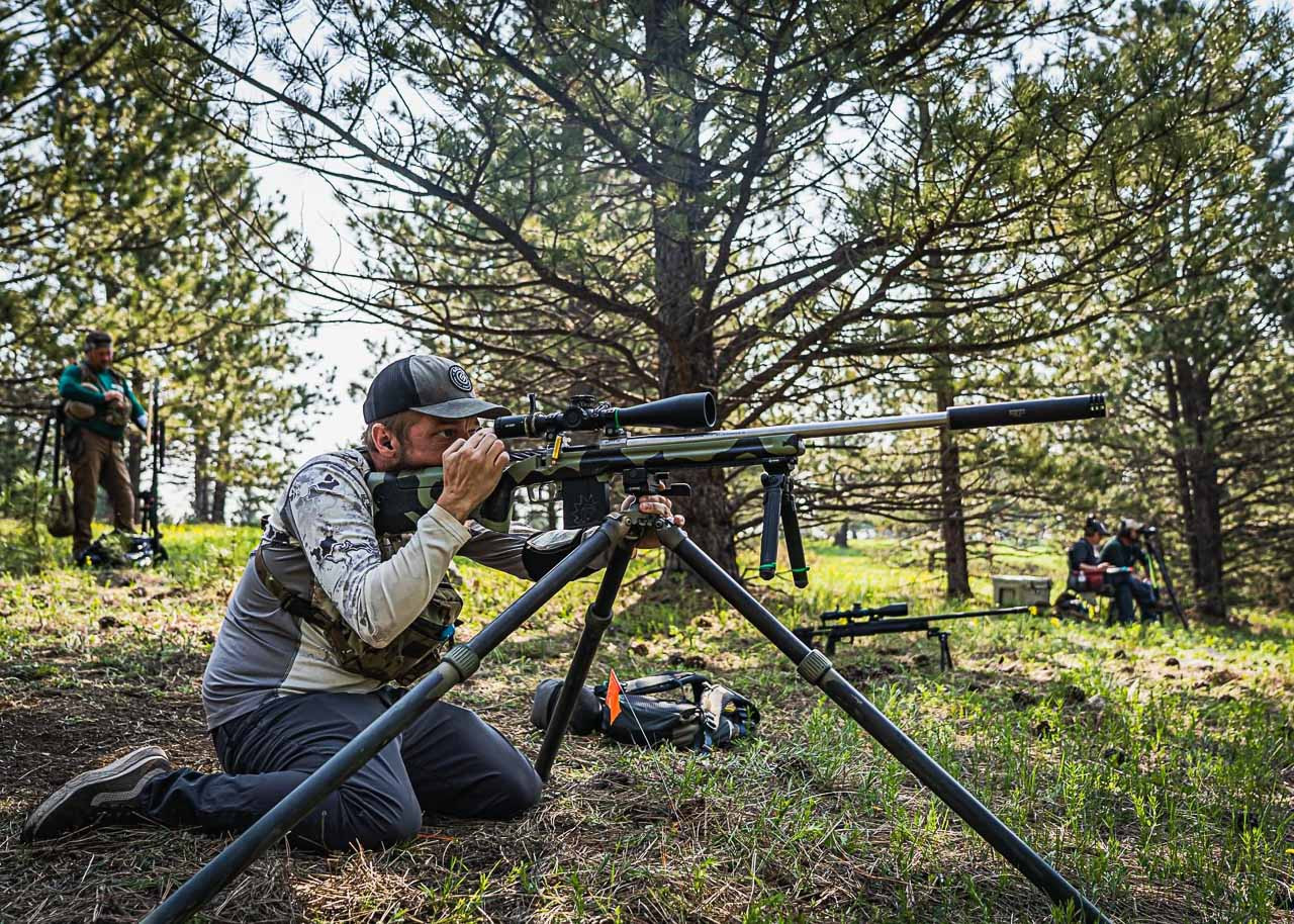 Versa-22i Inverted Carbon Fiber Tripod: SureGrip™ Apex
