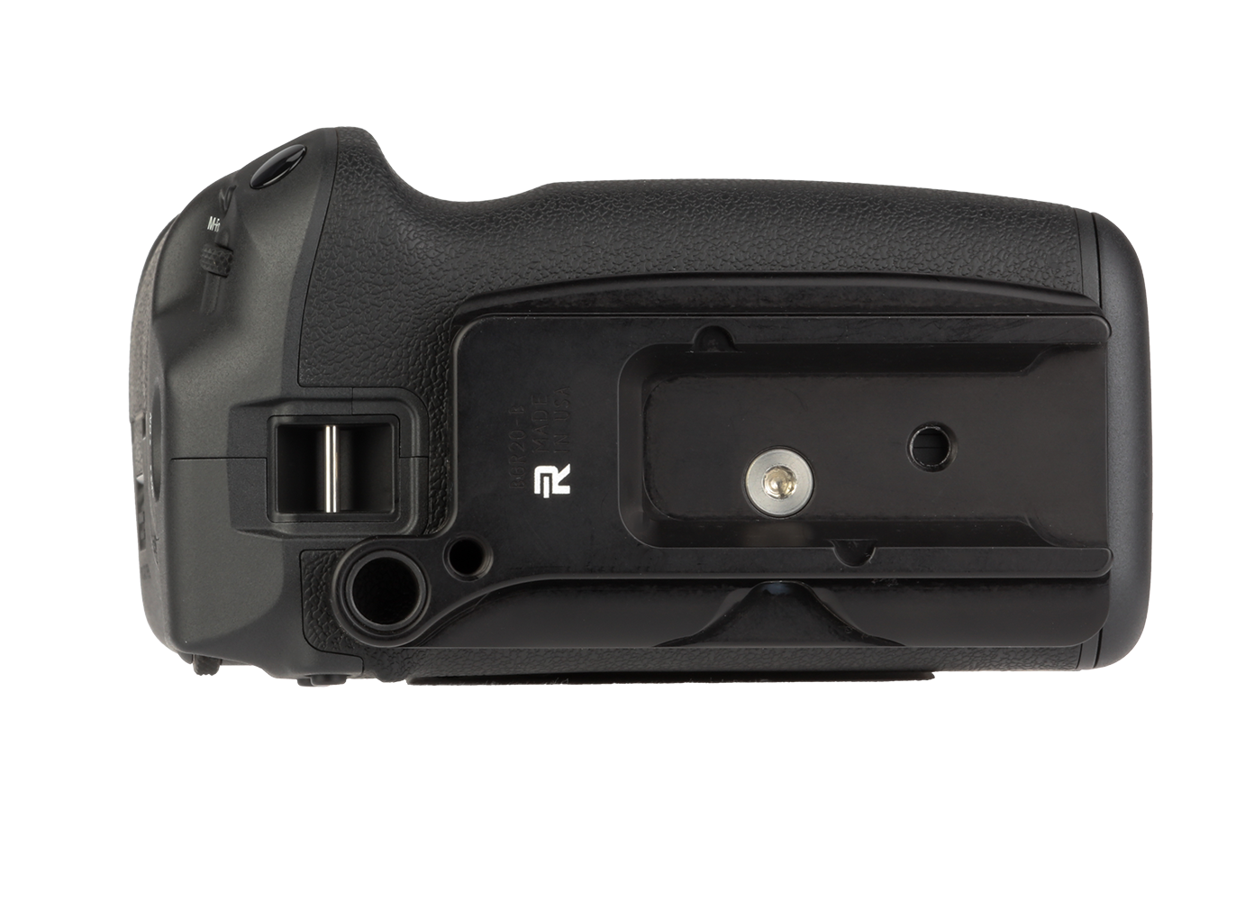 R5 battery grip base plate bottom view