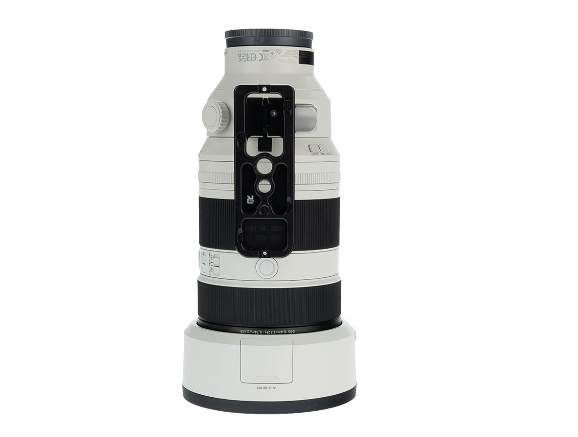 LCF-101 on Sony lens showing bottom with QD socket