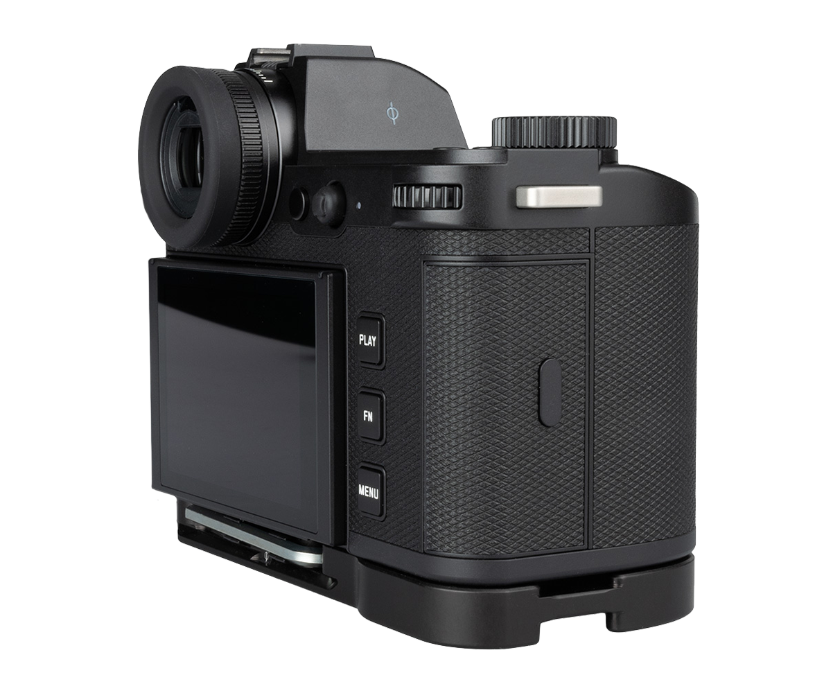 Leica SL3 camera side view