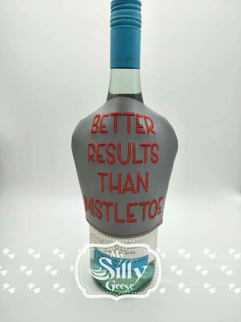 5x7 Wine Cozy Mistletoe 5x7 Wine Cozy Mistletoe