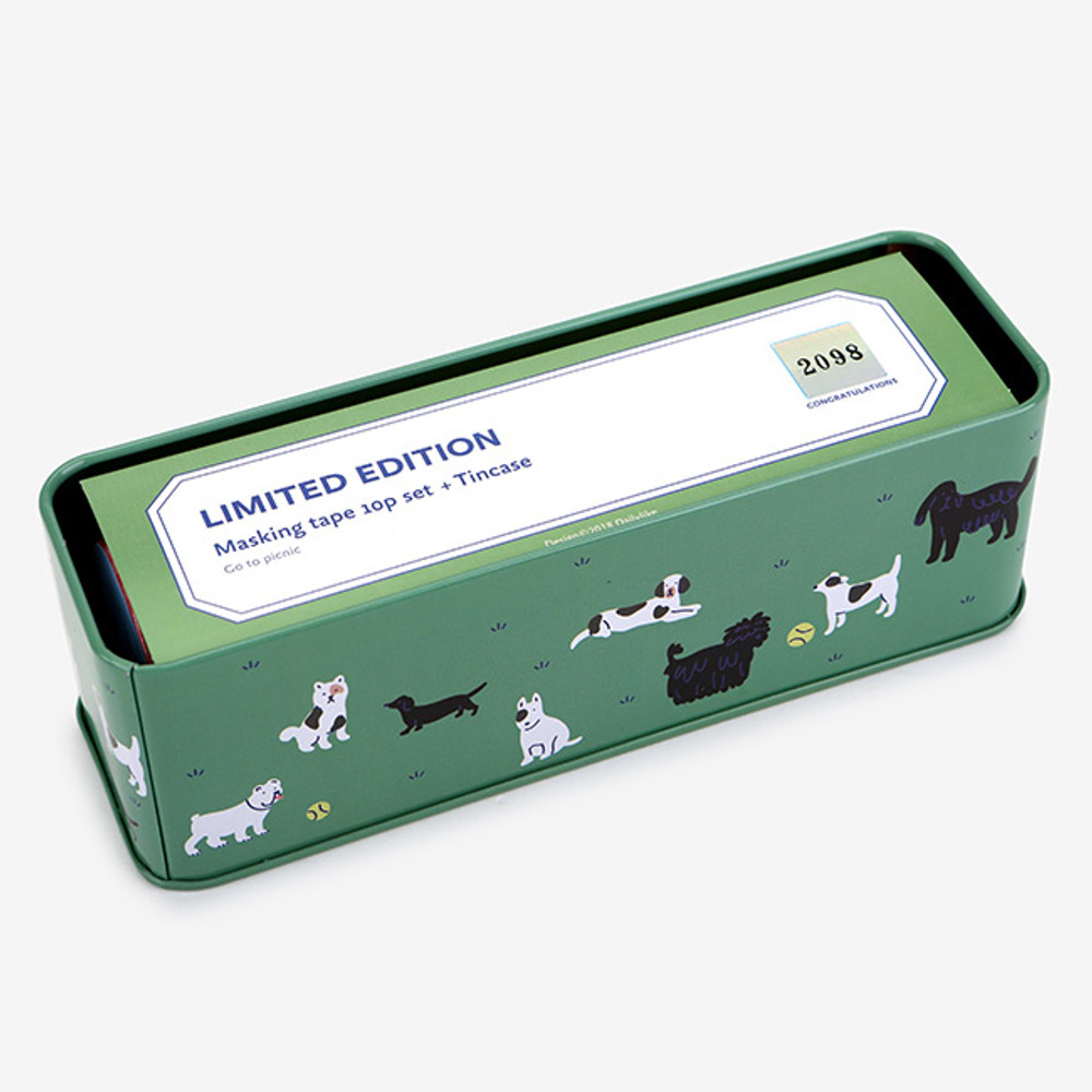 Comes with a tin case box - Dailylike Go to picnic 10 masking tapes set with tin case