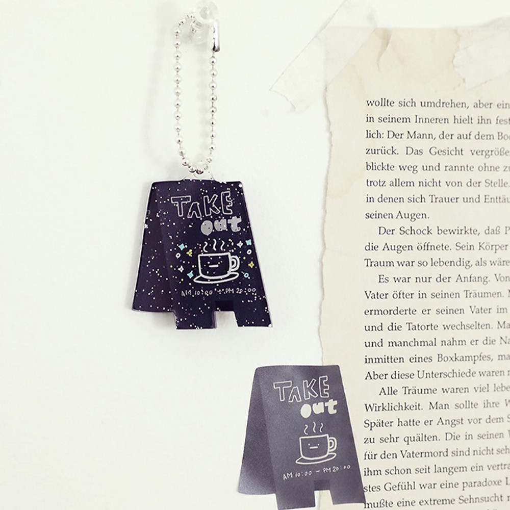 Take out - Oh-ssumthing O-ssum shiny charm with chain strap