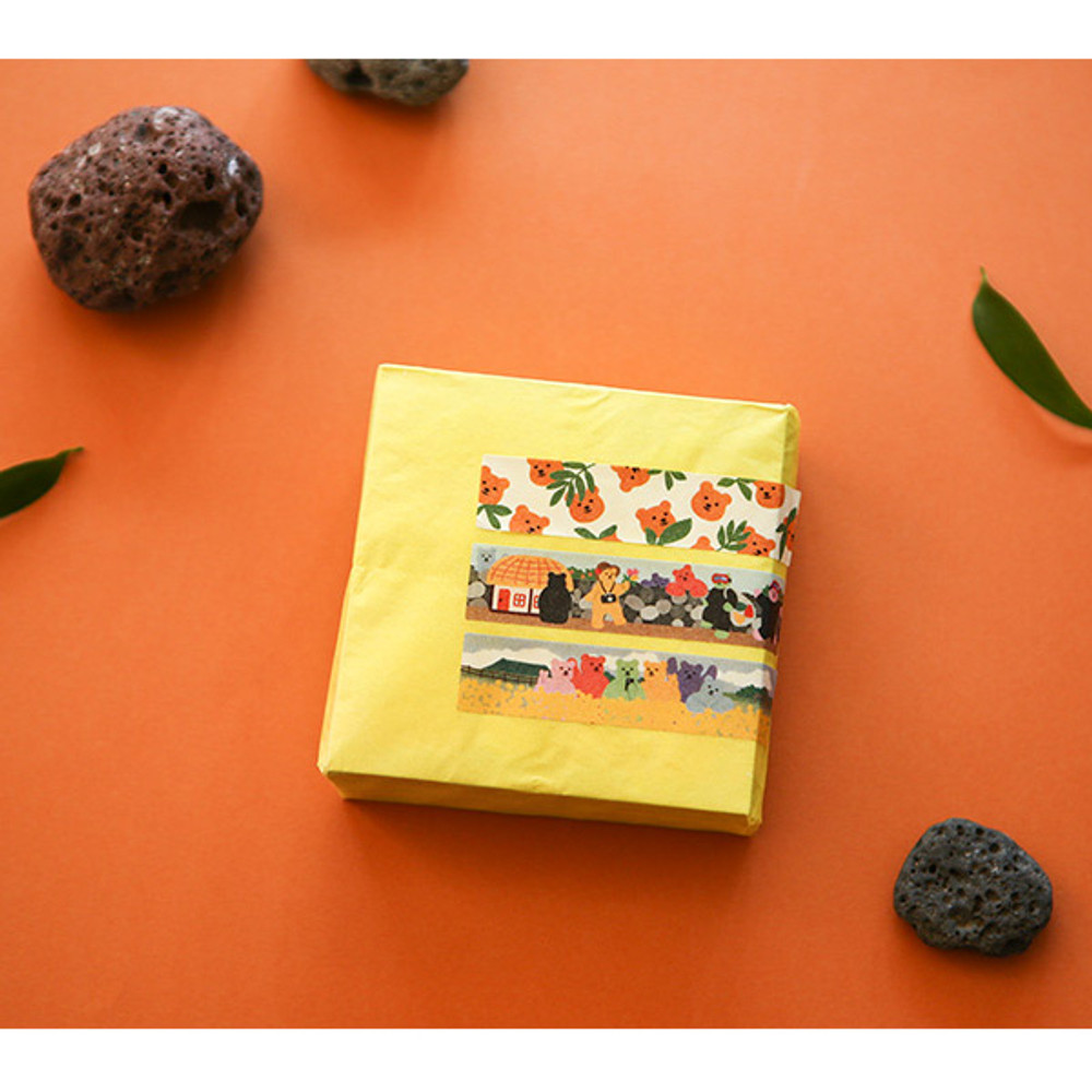Usage example - Dailylike Jelly bear Jeju masking seal sticker set