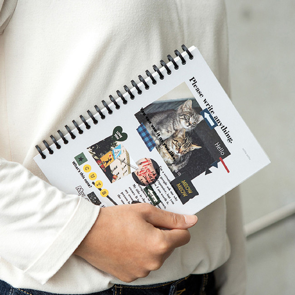 Ardium My own A5 plastic ring lined notebook with a sticker