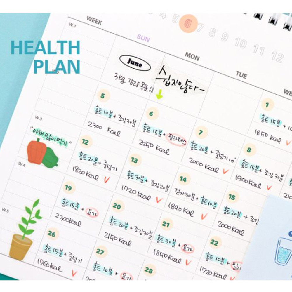Usage example - Indigo 2022 Prism monthly desk standing calendar
