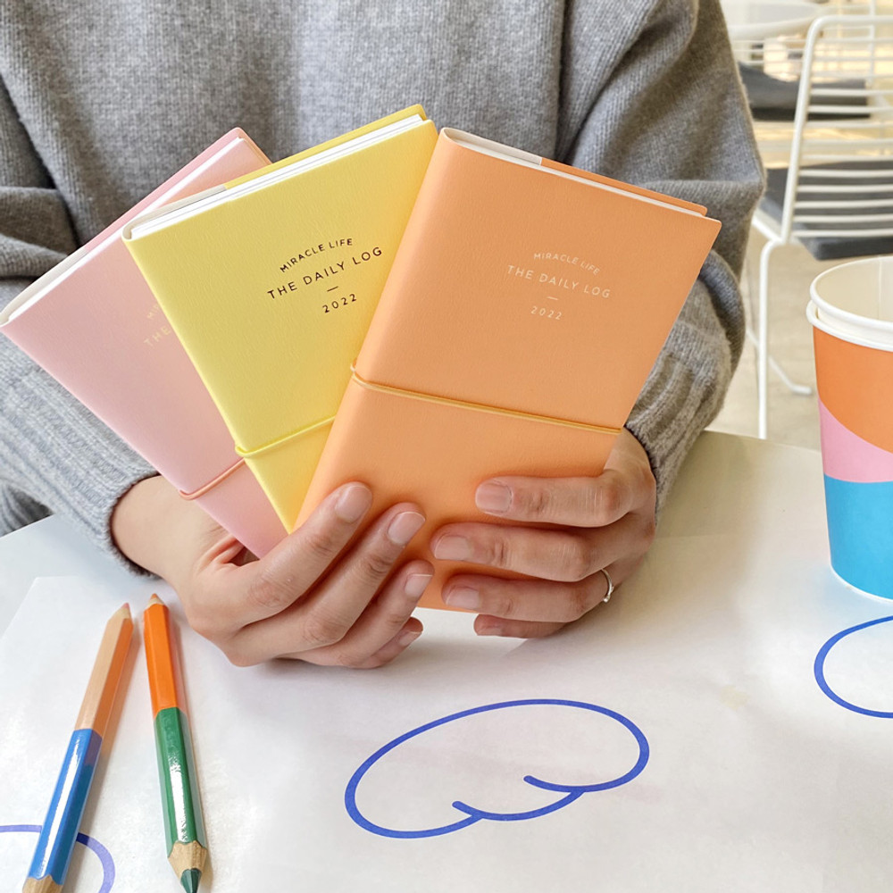 GMZ 2022 Daily Log Small Dated Weekly Diary Planner
