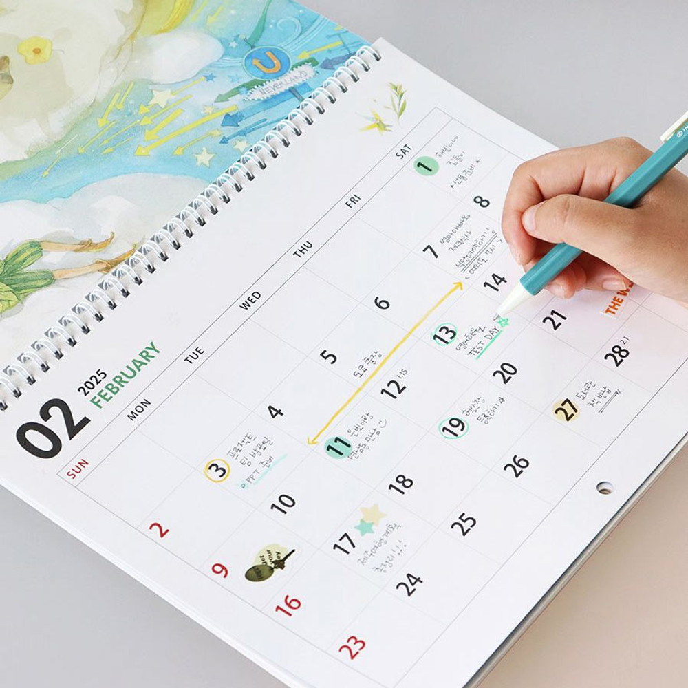Usage example of Indigo 2025 Kim Min Ji Illustration Wall Calendar