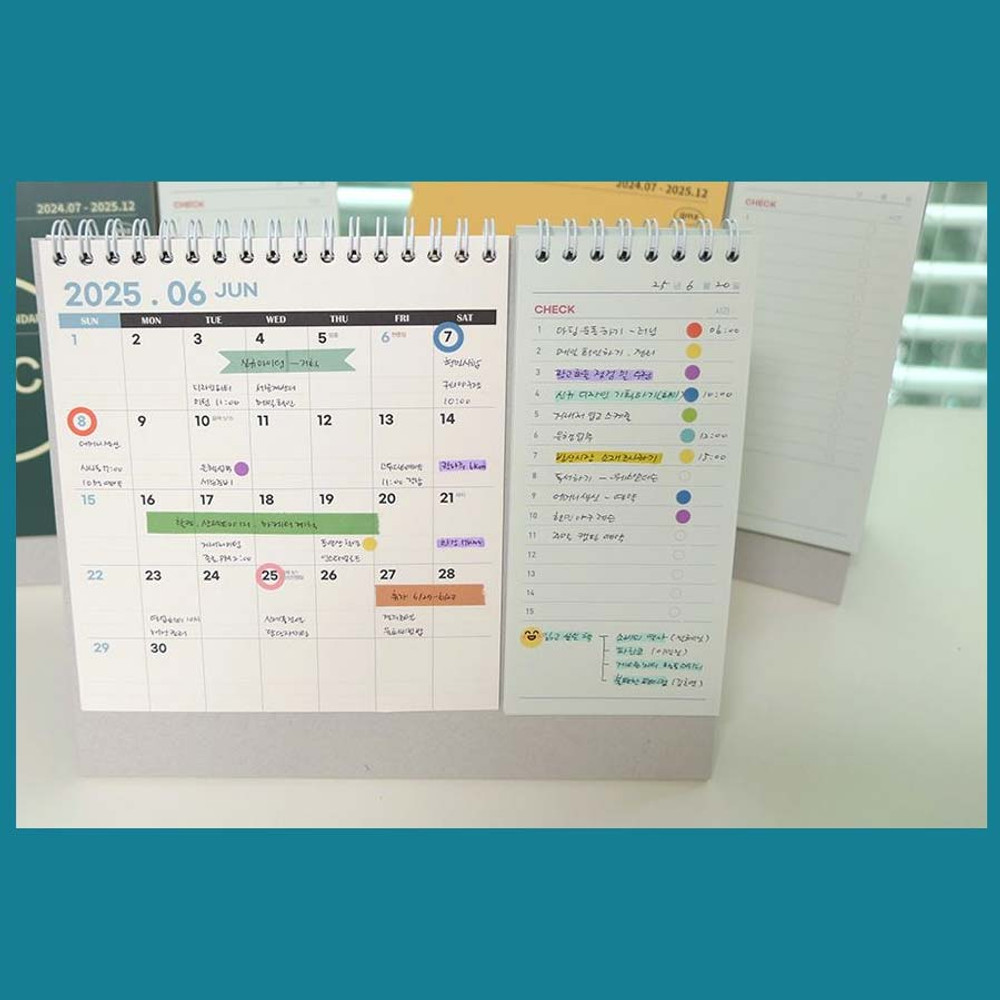 Usage example of GMZ 2026 Check Dual Life Desk Calendar Scheduler