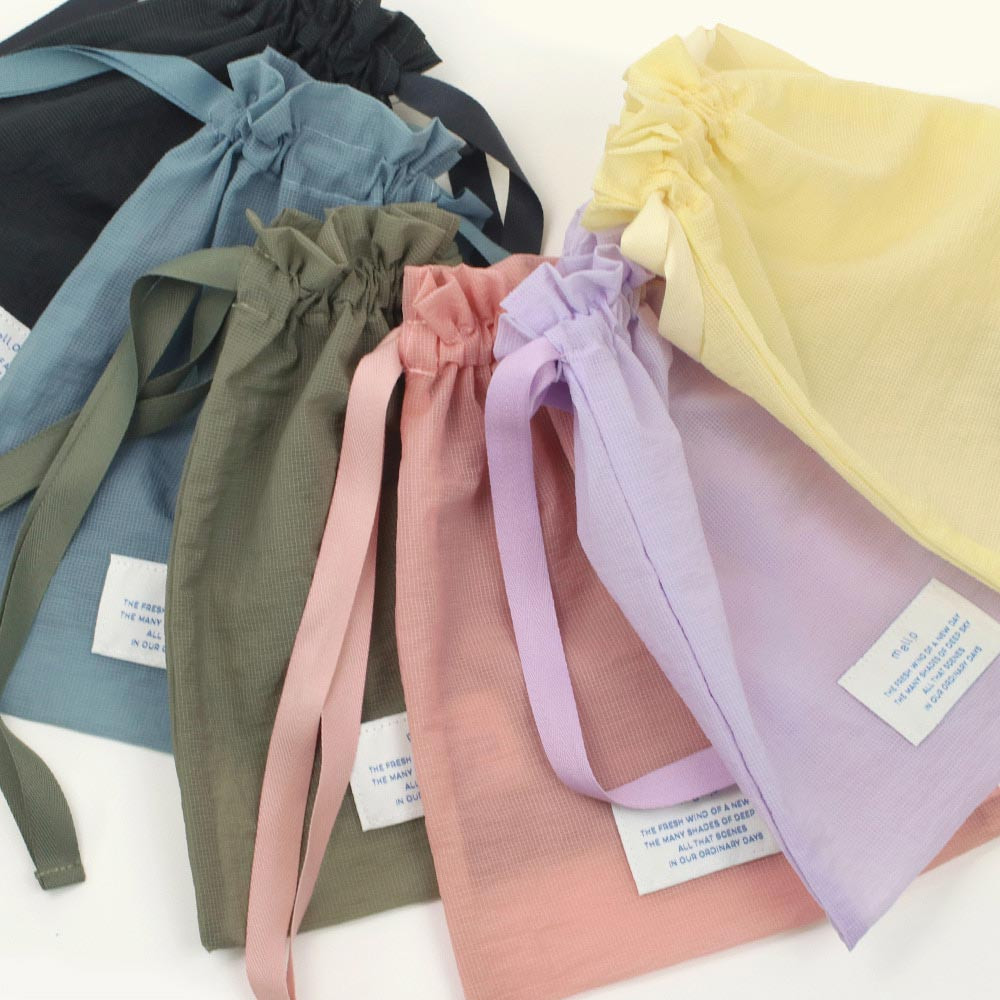 Usage example of Paperian Mello Drawstring Pouch