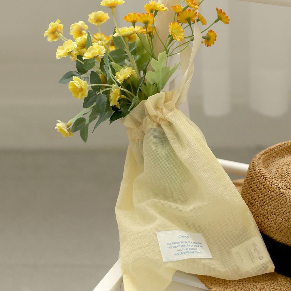 Usage example of Paperian Mello Drawstring Pouch