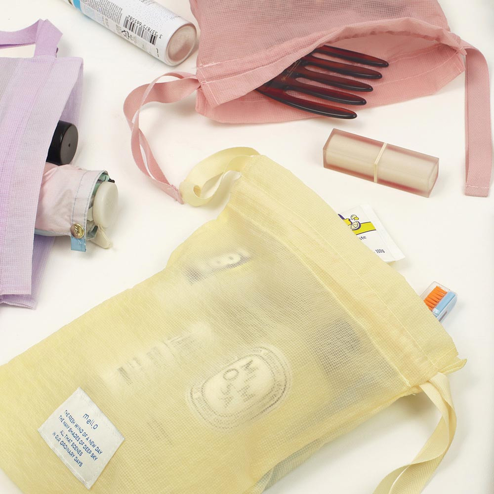Usage example of Paperian Mello Drawstring Pouch
