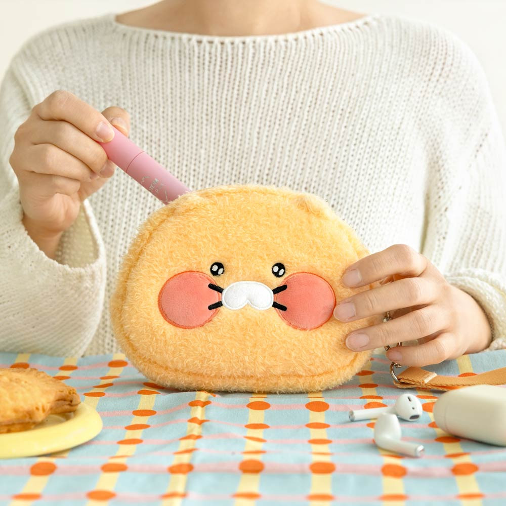 Usage example of Kakao Friends Boucle Zipper Pouch With Strap