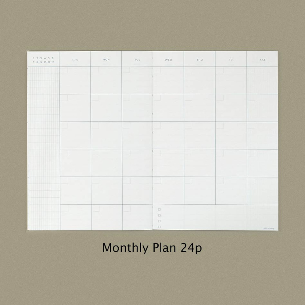 Monthly plan - Paperian Lists To Live By 3 Row B6 Undated Weekly Planner