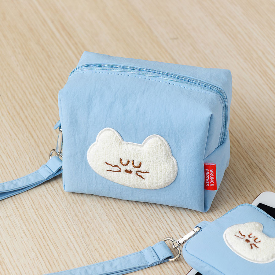 Romane Mogry Hug Zipper Pouch | Cute Cat Makeup Pouch