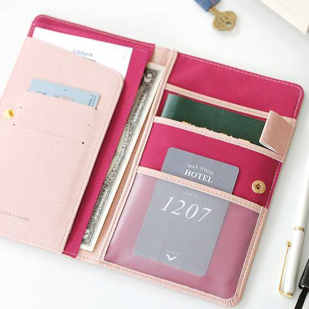 womens travel wallet organizer