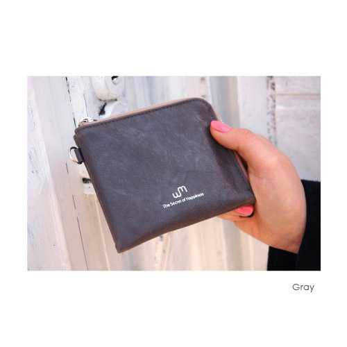 WM Clam half zipper around handy wallet - fallindesign.com