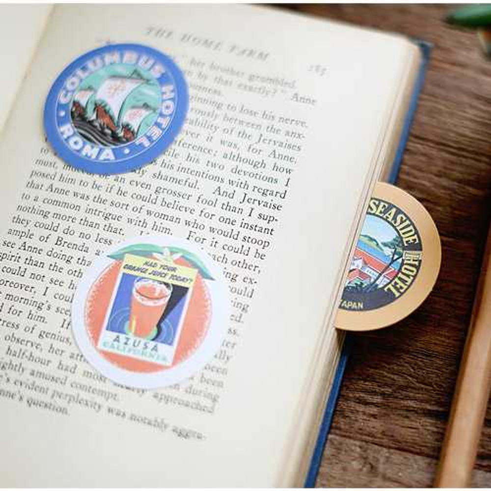 Usage example of Nacoo Vintage Circle Sticker Pack with Tin Case